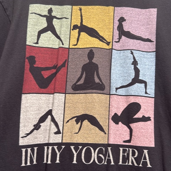 Comfort Colors t-shirt - Picture 2 of 4